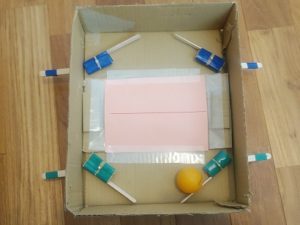 工作 ピン ボール 小学校低学年向け工作”段ボールパチンコ”の作り方